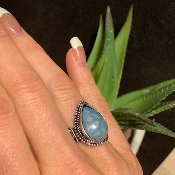 Stunning blue moonstone silver ring - Picture 6 of 8